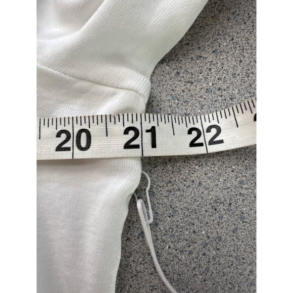Chicos Pima Cotton Tee Top Women XL White V-neck 3/4 Sleeve Basic Neck NWT - Picture 8 of 9
